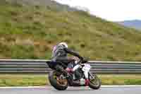 cadwell-no-limits-trackday;cadwell-park;cadwell-park-photographs;cadwell-trackday-photographs;enduro-digital-images;event-digital-images;eventdigitalimages;navarra;no-limits-trackdays;peter-wileman-photography;racing-digital-images;trackday-digital-images;trackday-photos